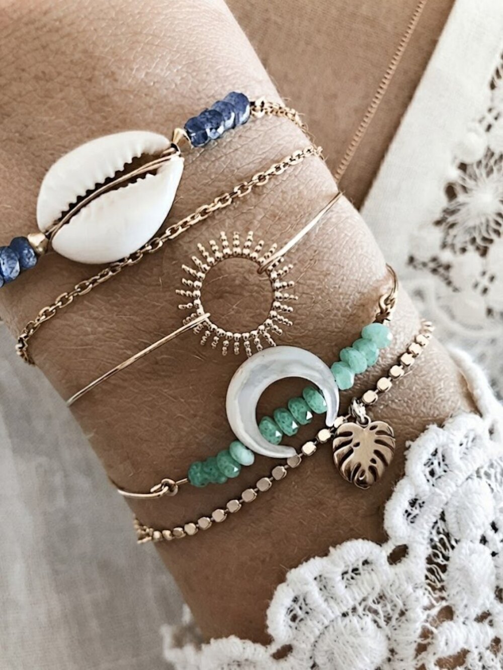 Ladies Trendy Moon Sun Seashell Bracelet Set
